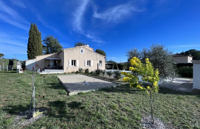 HOUSE - LE VAL AREA, 15 MINUTES FROM COTIGNAC